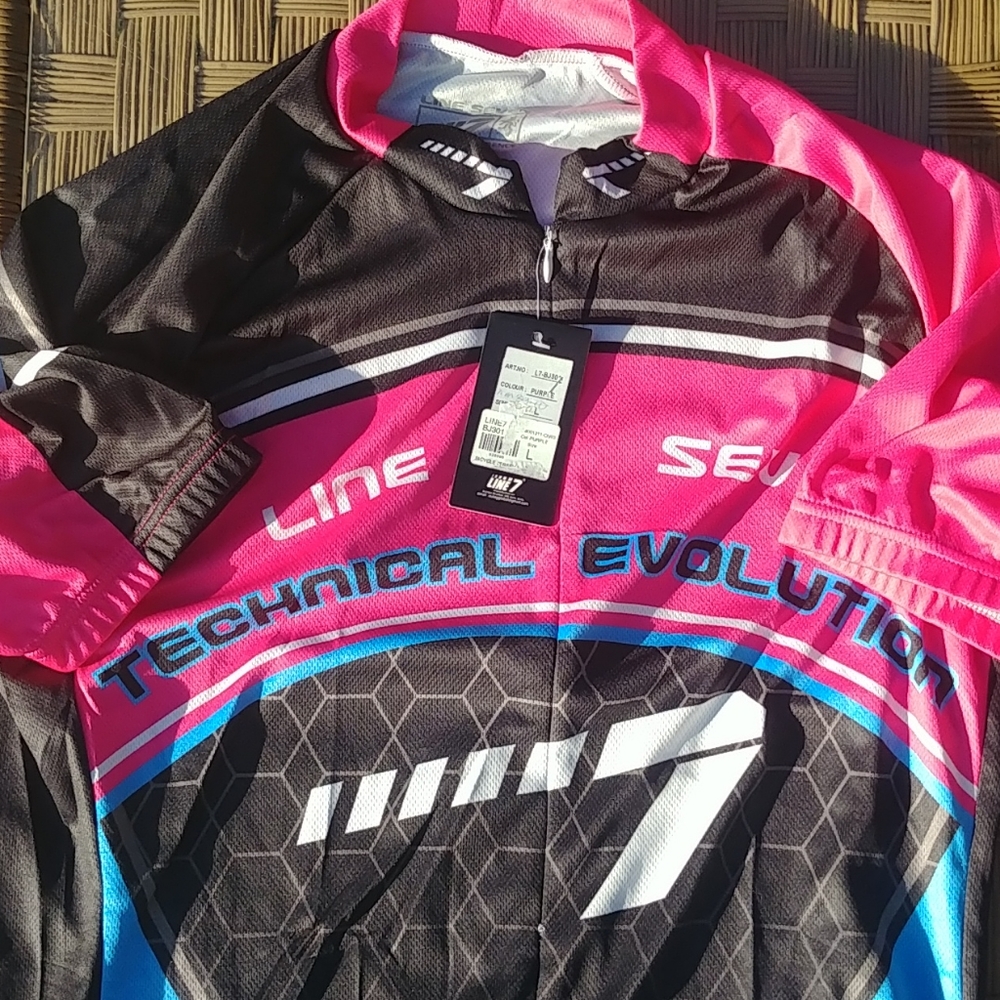 Men's Bike Jersey Size Large NWT